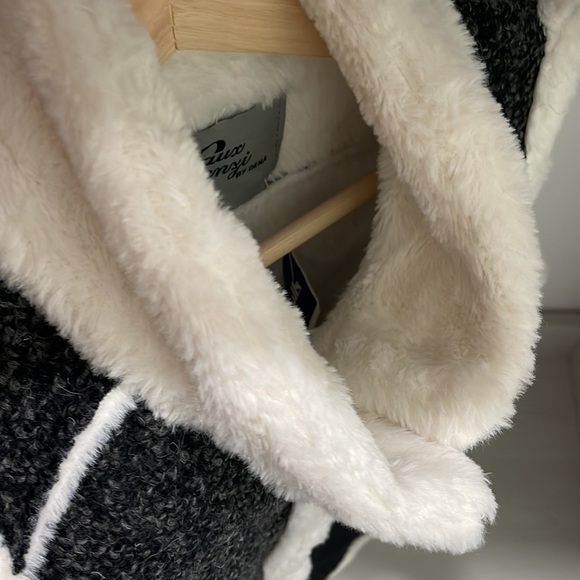 Faux Frenzi by Dena vest - Picture 3 of 8